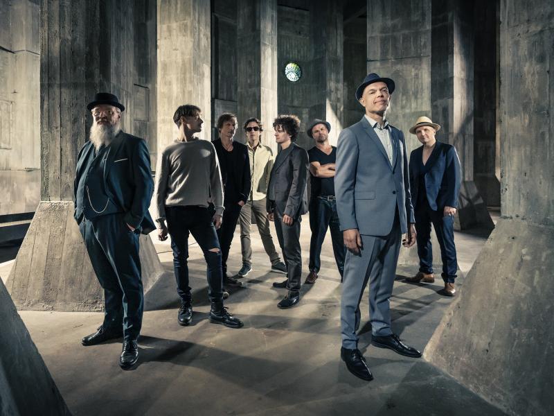 Thorbjørn Risager & The Black Tornado